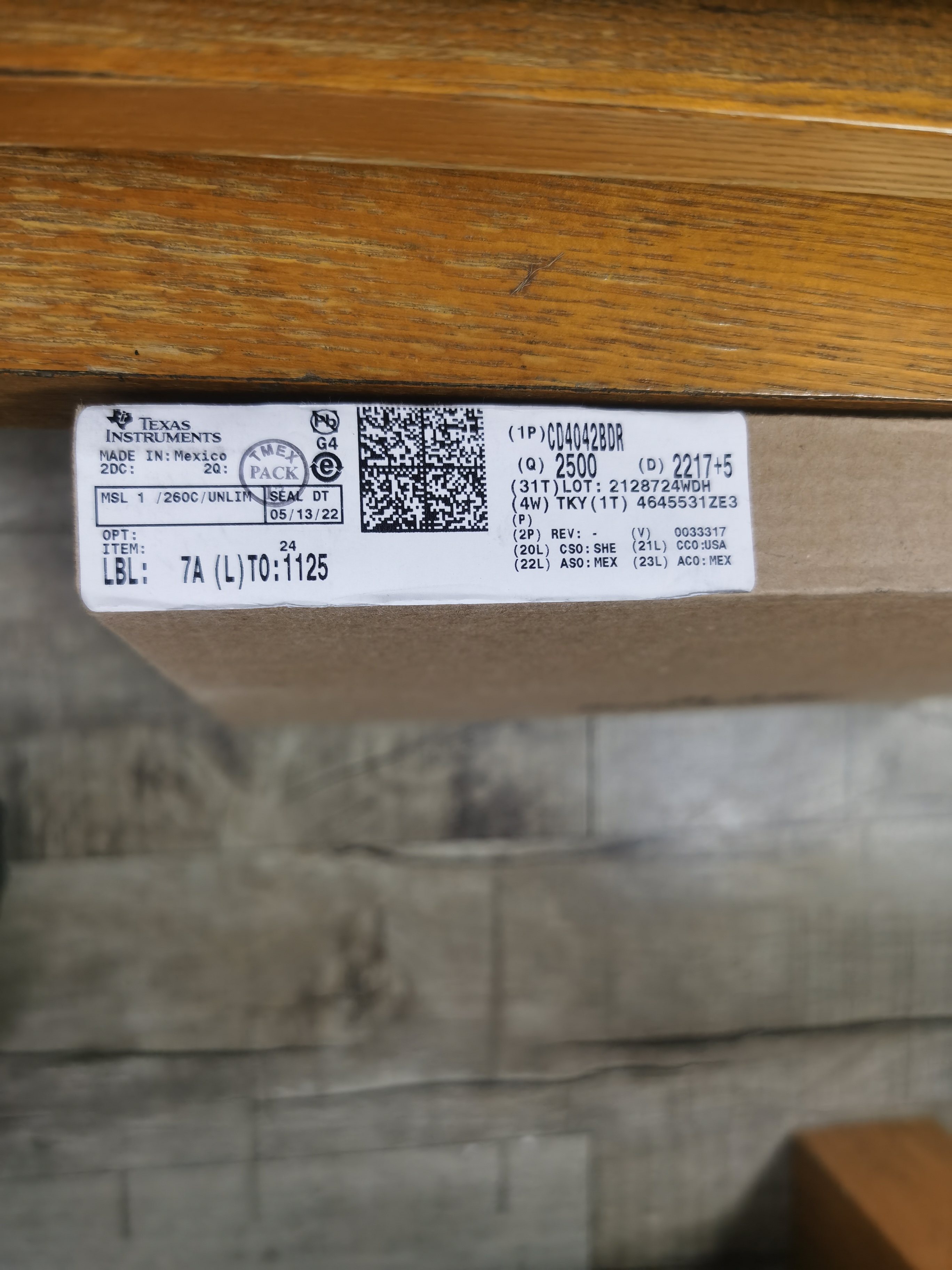 CD4042BDR